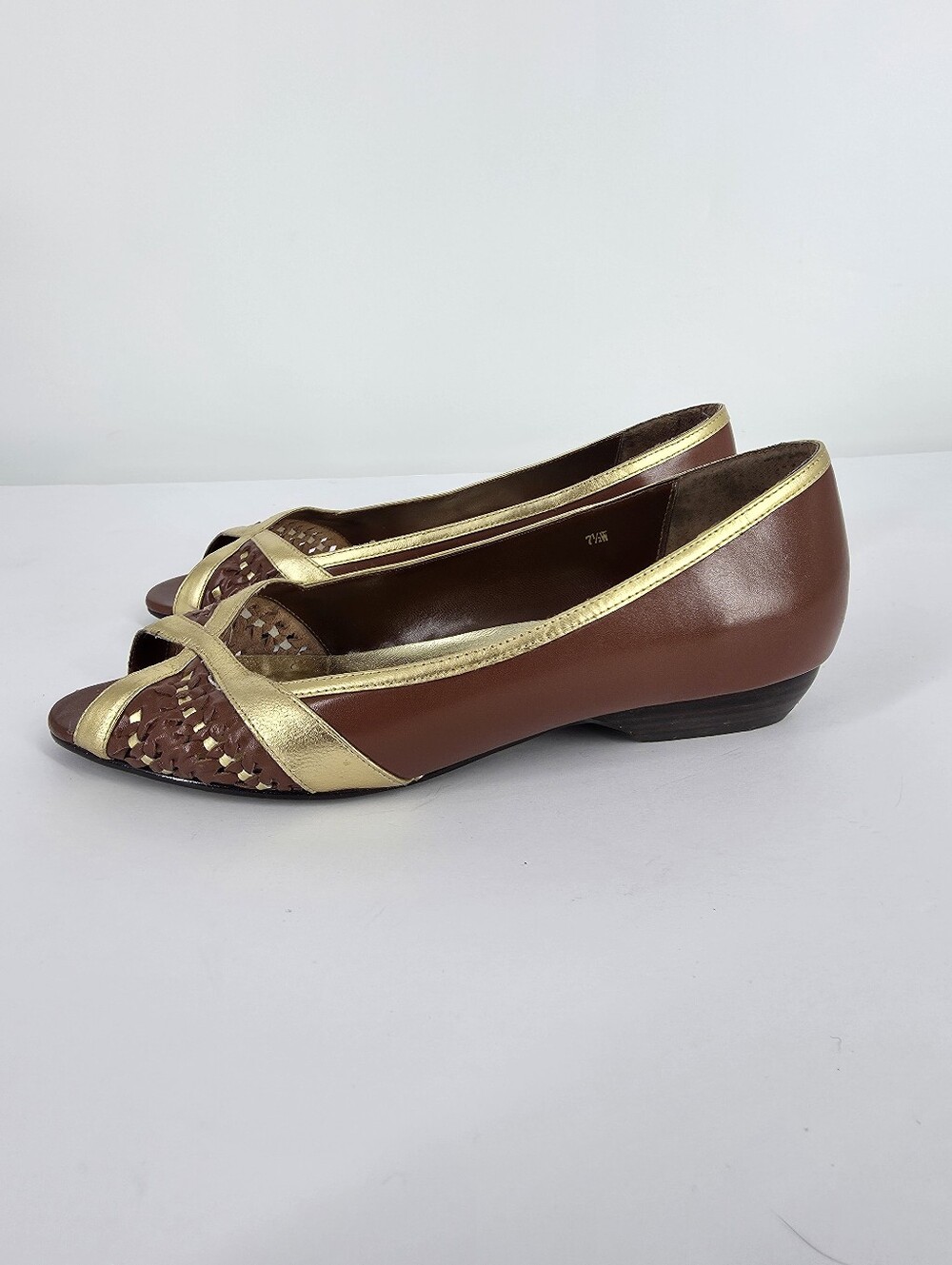 Silhouettes Vintage Leather Pumps Womens 7.5W Brown Gold Woven Peep Toe Wedge